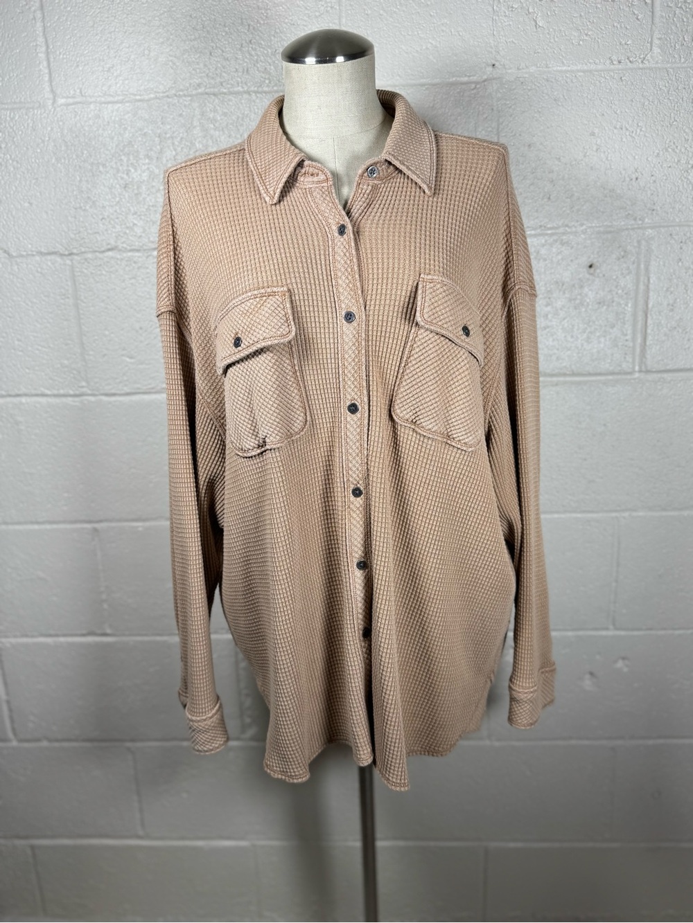 Aerie Tan Oversized Button Front Shacket Top Medium EUC